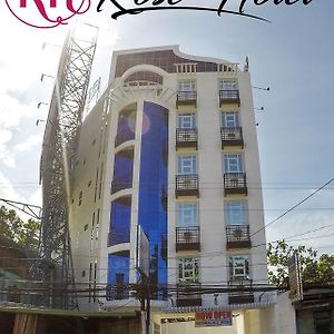 Rose Hotel
